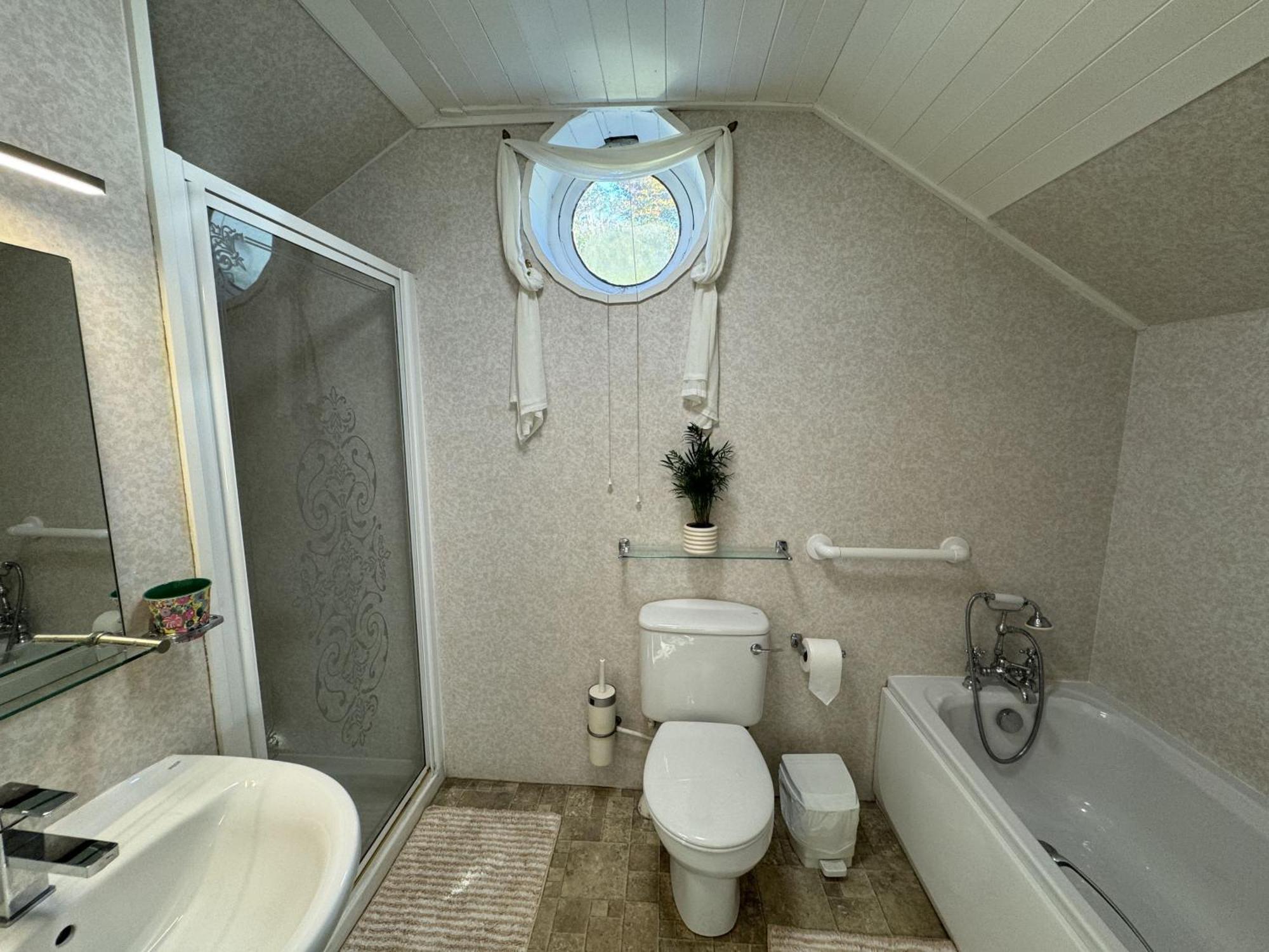 Greenswood Cottage - Cosy Cottage, Rural Location, Beautiful Landscaped Gardens With Pond And Lake Dartmouth Zewnętrze zdjęcie